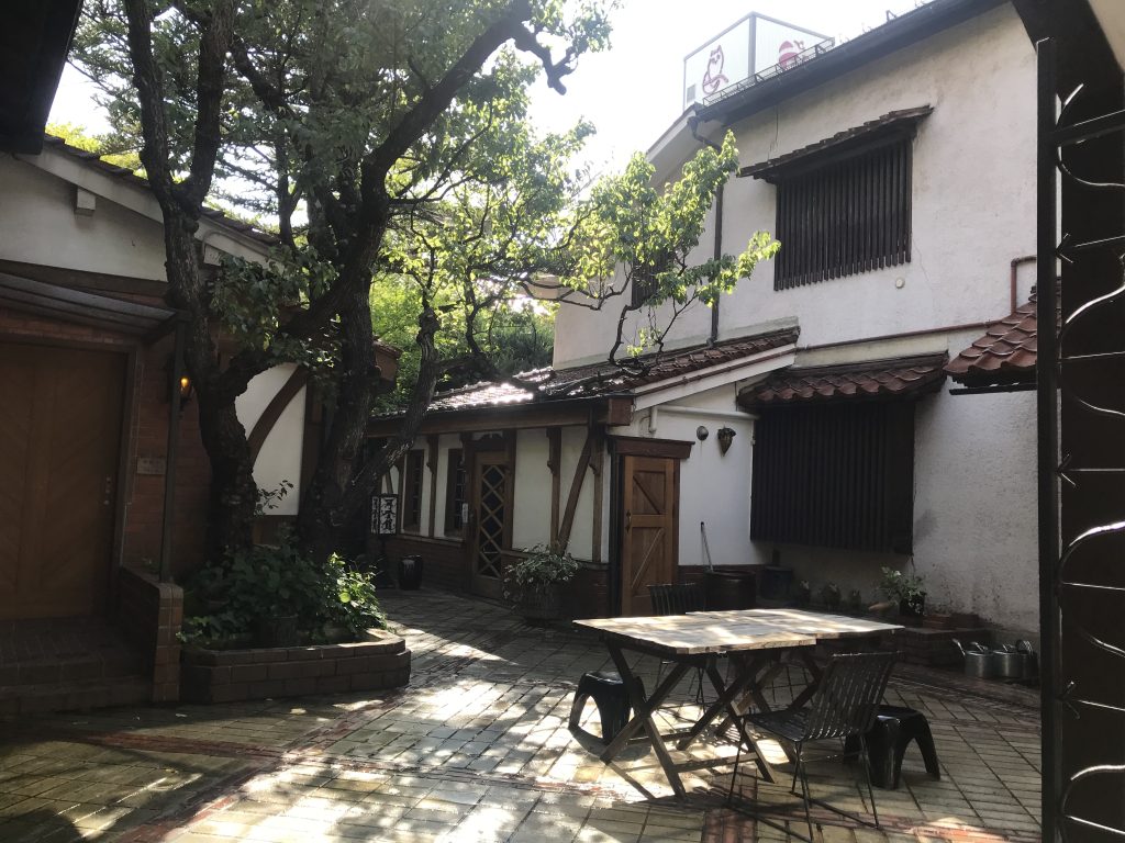 5009526B-CF48-4844-A1A0-AD63D2BE801B